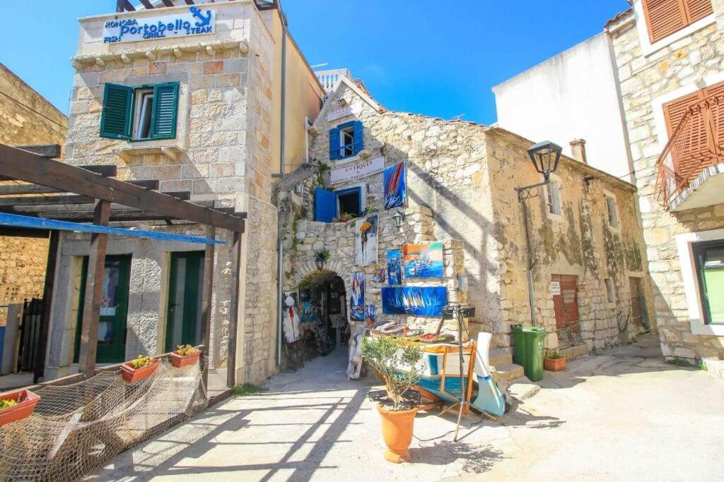 Apartments Ula Vodice Luaran gambar